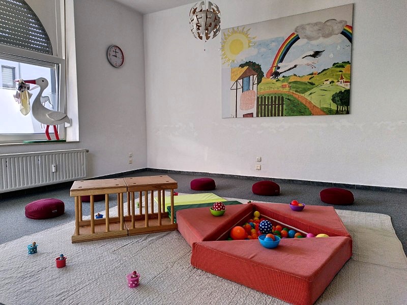 SpielZeit – Eltern-Kind-Kurs für Kinder ab 10 Monate nach QEKK-Kurskonzept

